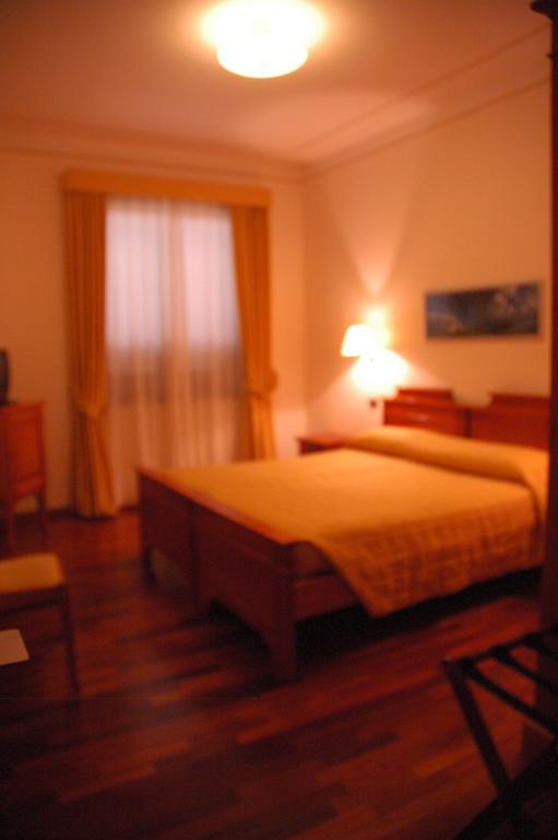 Hotel Rutiliano 피엔자 객실 사진