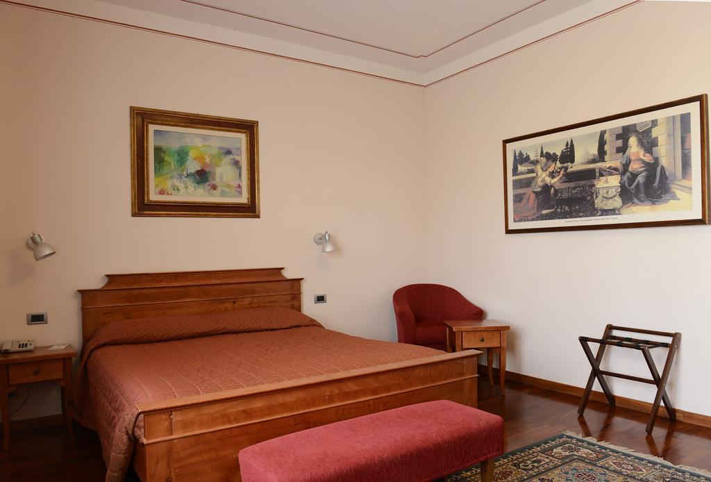 Hotel Rutiliano 피엔자 외부 사진